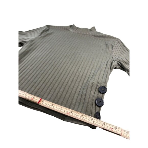 Bar III Womens Short Sleeve Ribbed Mock Neck Top M Side Button Detail Olive - Picture 10 of 11
